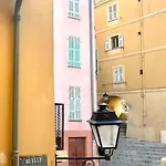 Un Petit Coin Proche De La * Mentone